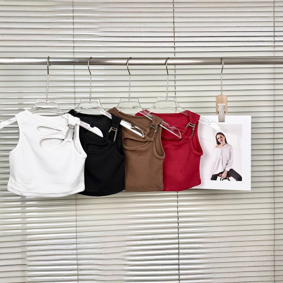 Tank Top Ribbed - Ärmellose gerippte Crop-Tanktops für Mädchen, einfarbig,