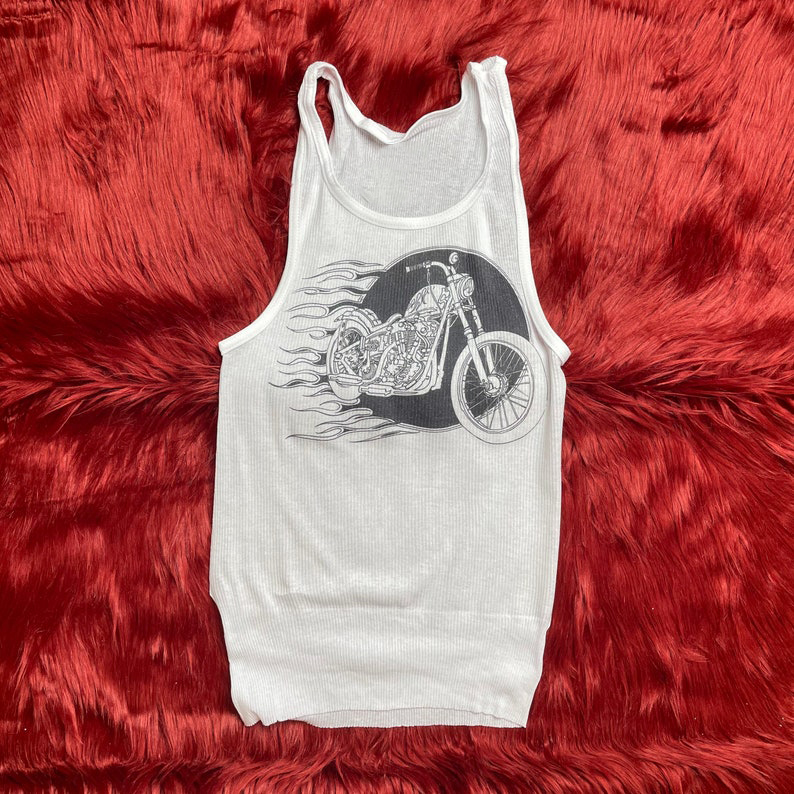 Geripptes Tanktop mit Flamin’  – Tank Top Ribbed Bewertung und Preis